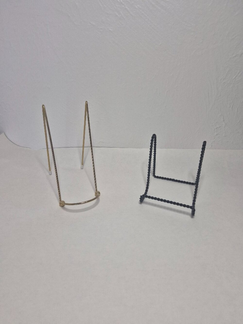 Lot of 2 Small Wire Display Easels Black Gold Plate Photo Frame Stands
